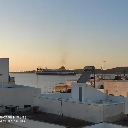 度假居 White Cycladic Town House With Sea Vew *