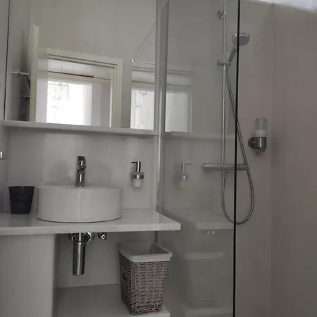 度假居 White Cycladic Town House With Sea Vew Páros