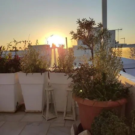 White Cycladic Town House With Sea Vew 度假居 Páros