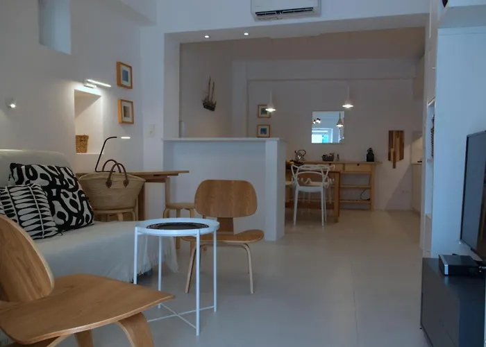 Σπίτι διακοπών White Cycladic Town House With Sea Vew Πάρος