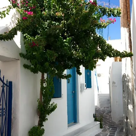 White Cycladic Town House With Sea Vew *