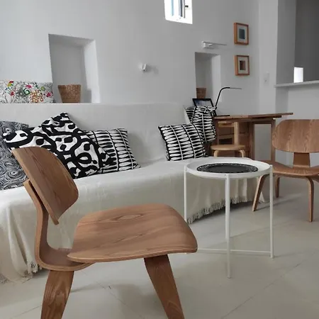 Casa de Férias White Cycladic Town House With Sea Vew