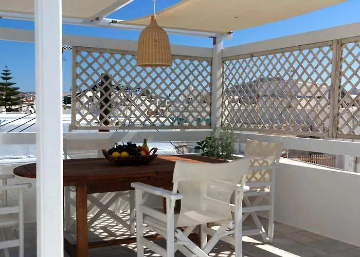 White Cycladic Town House With Sea Vew * Parikia (Paros)