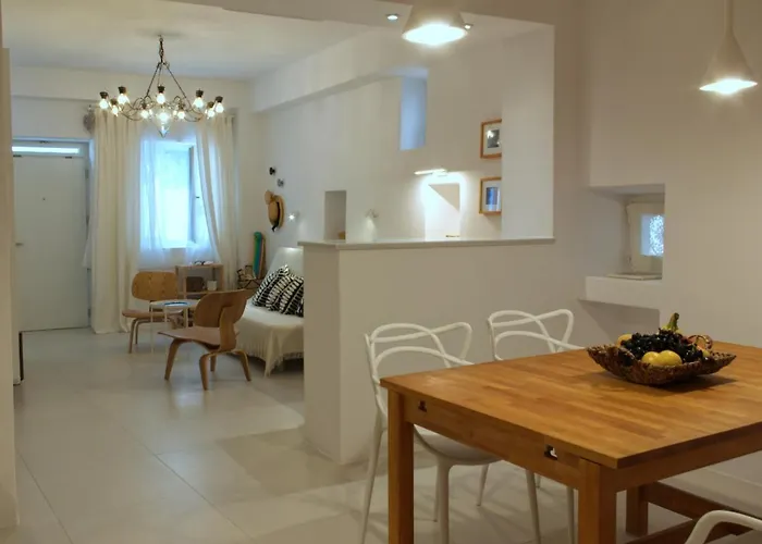 White Cycladic Town House With Sea Vew *