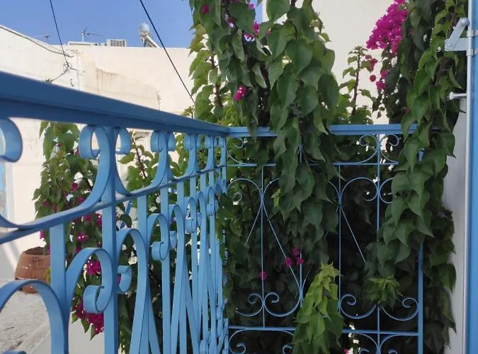 White Cycladic Town House With Sea Vew Holiday home Parikia (Paros)